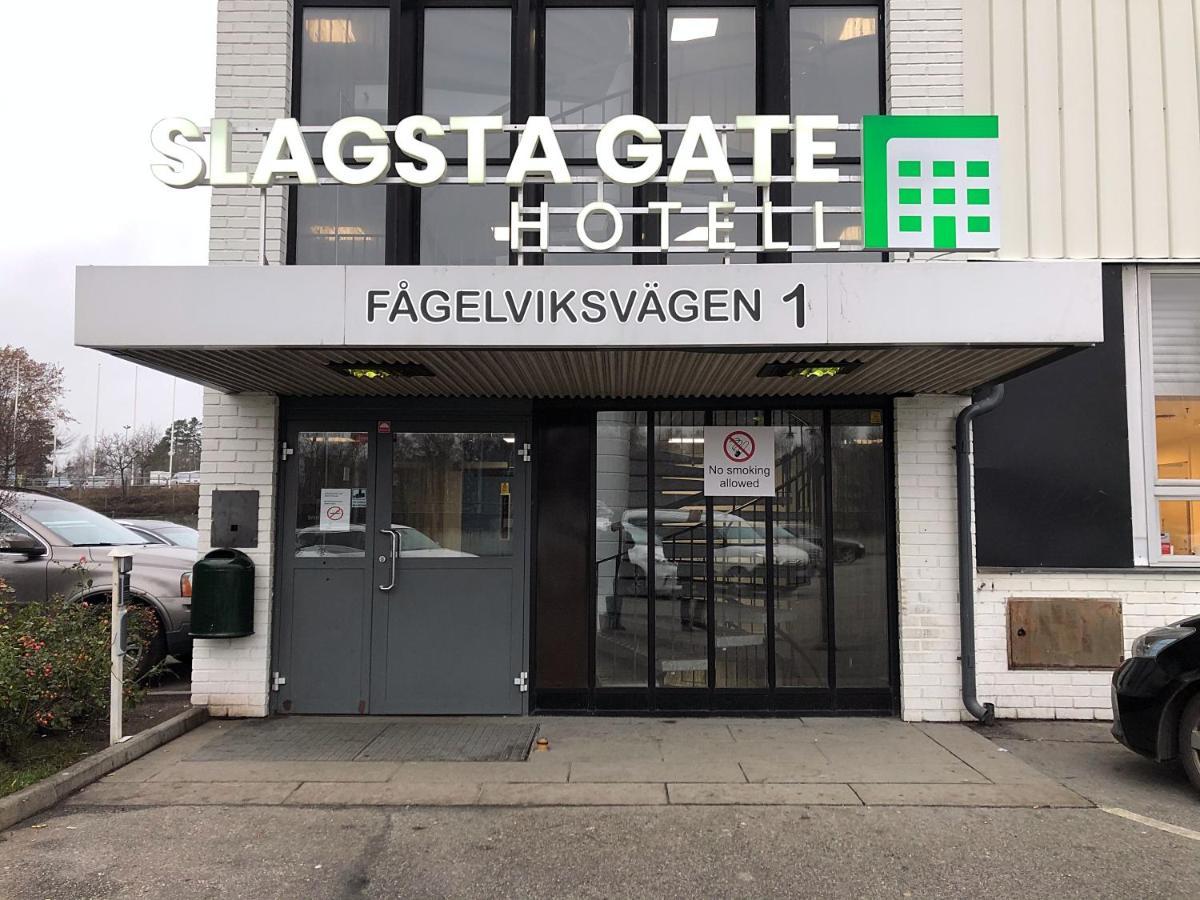 Slagsta Gate Hotell Fittja Exterior photo